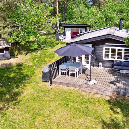 Holiday home Giertrud - 1-1km From The Sea In Sealand By Interhome Vig